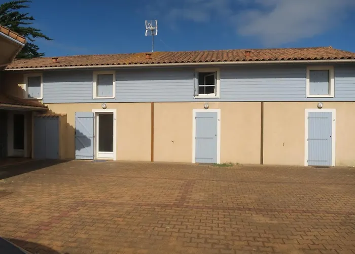 Maison Mitoyenne Proche De La Plage